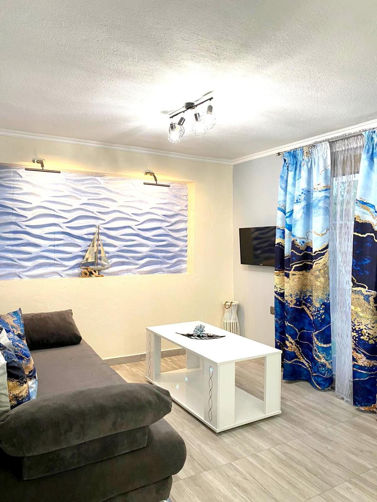 Appartement Sea Breeze 2 à Limenaria  Extérieur photo