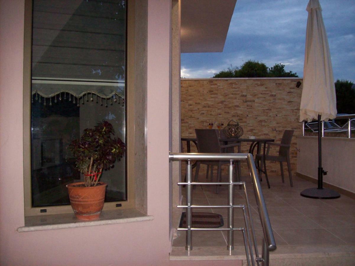 Appartement Sea Breeze 2 à Limenaria  Extérieur photo